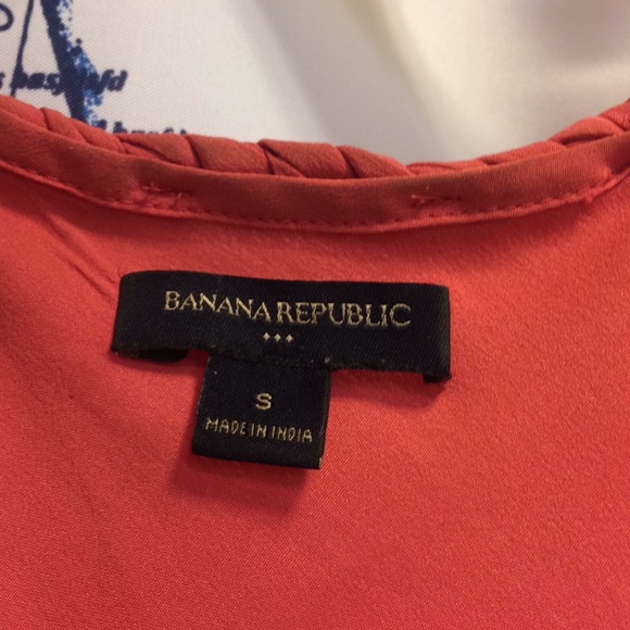 BANANA REPUBLIC Sleeveless Coral Top - Picture 2 of 4